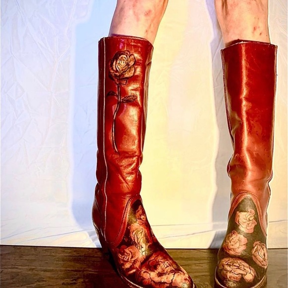 Vintage Fryes with Rose burn